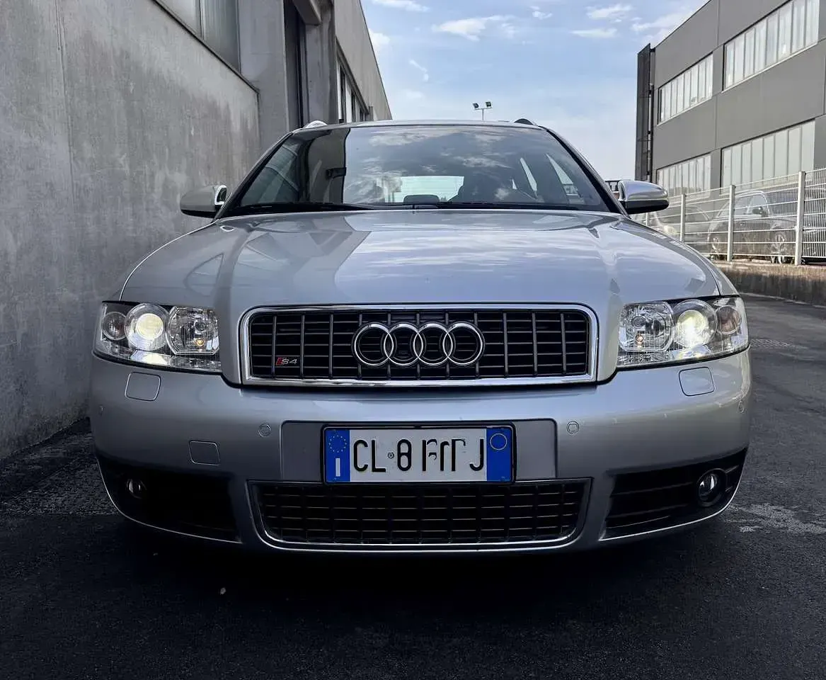 Usata Audi S4 344 CV (253 kW) 2003 Argento Station wagon
