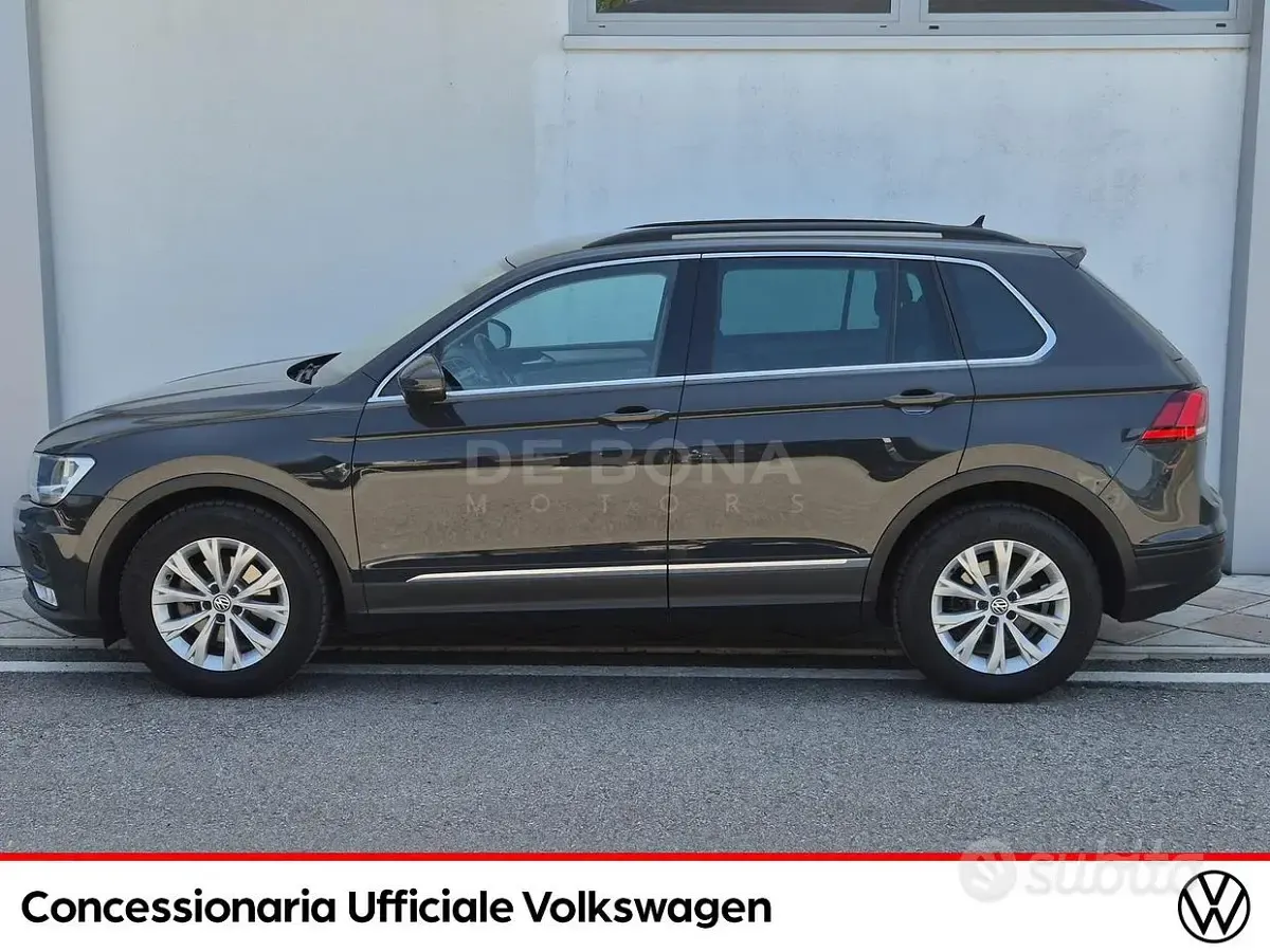 Usata VW Tiguan Business 116 CV (85 kW) 2017 Grigio urano SUV