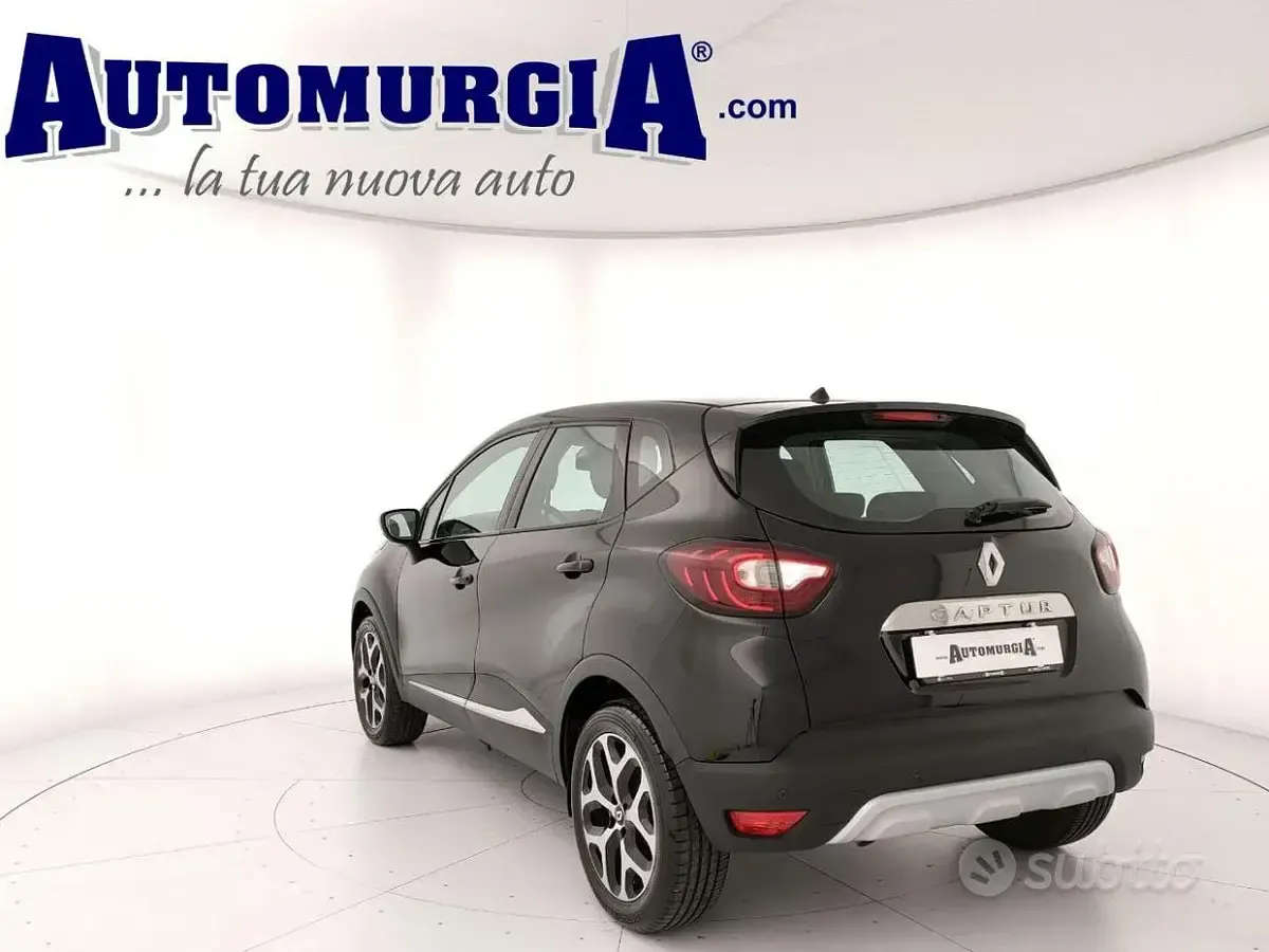 Usata Renault Captur Intens 90 CV (66 kW) 2018 Nero SUV