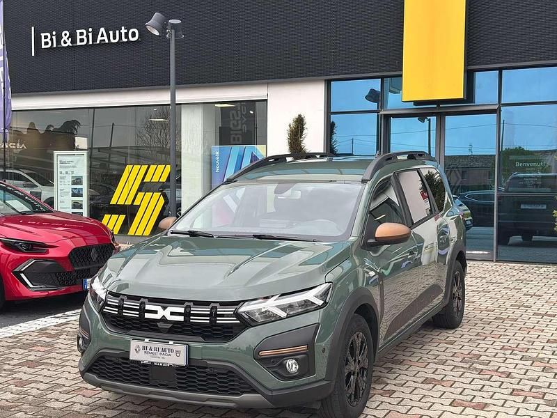 Usata Dacia Jogger Extreme 101 CV (74 kW) 2023 Lichen kaki Monovolume