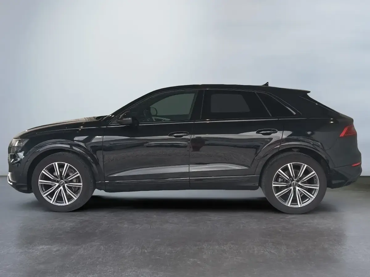 Usata Audi Q8 Sport 286 CV (210 kW) 2023 Nero SUV