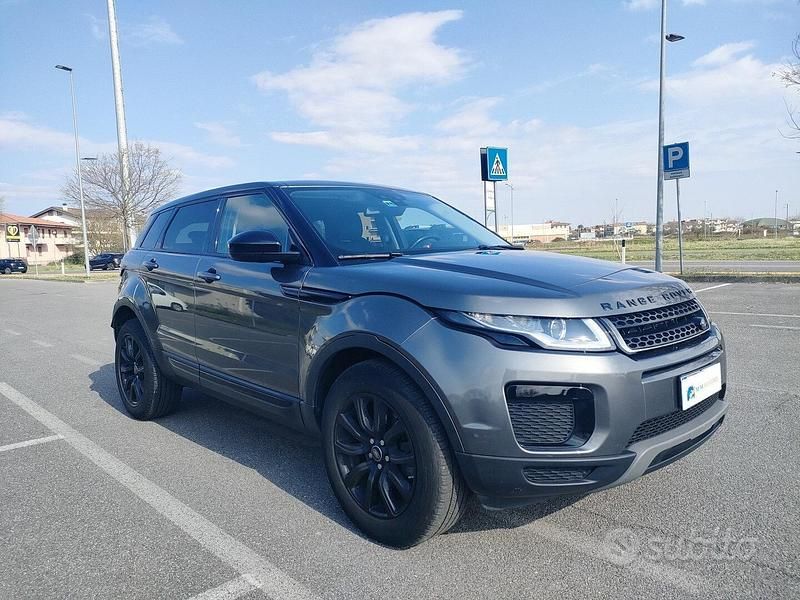 Usata Land Rover Range Rover evoque SE 150 CV (110 kW) 2019 Grigio SUV