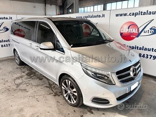 Usata Mercedes V220 Premium 163 CV (119 kW) 2016 Grigio Monovolume