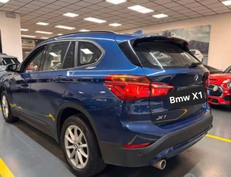 Usata BMW X1 Advantage 116 CV (85 kW) 2021 Blu/azzurro SUV