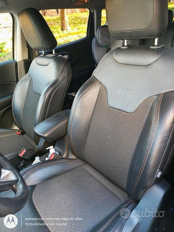 Usata Jeep Compass Limited 140 CV (102 kW) 2019 Bianco SUV