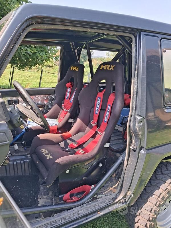 Usata Daihatsu Rocky 88 CV (64 kW) 1988 Blu SUV