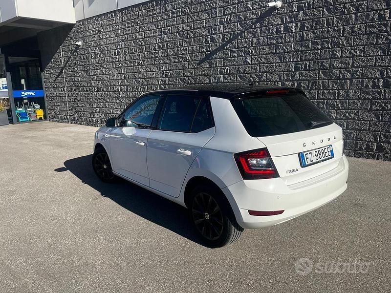 Usata Skoda Fabia 60 CV (44 kW) 2020 Bianco Berlina