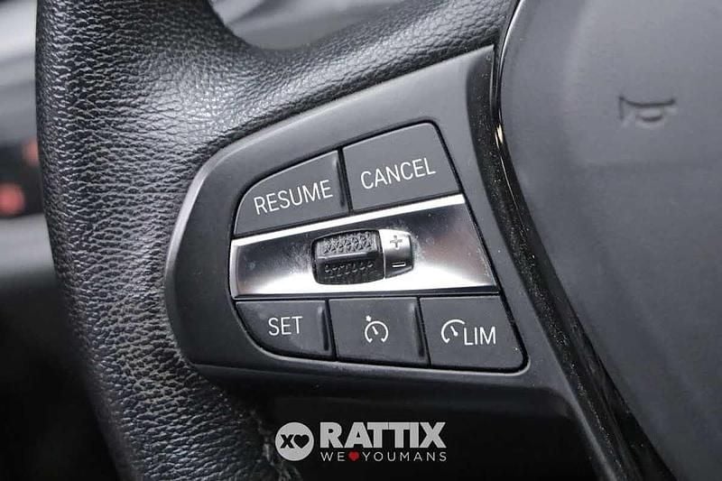 Usata BMW 116 Advantage 116 CV (85 kW) 2022 Grigio chiaro Utilitaria