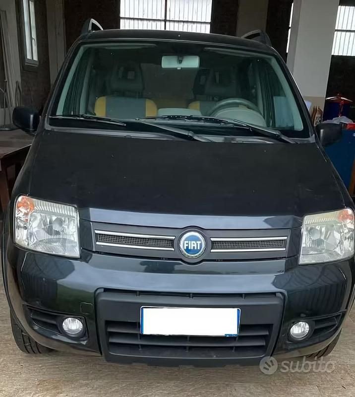 Usata Fiat Panda 2004 Nero Utilitaria