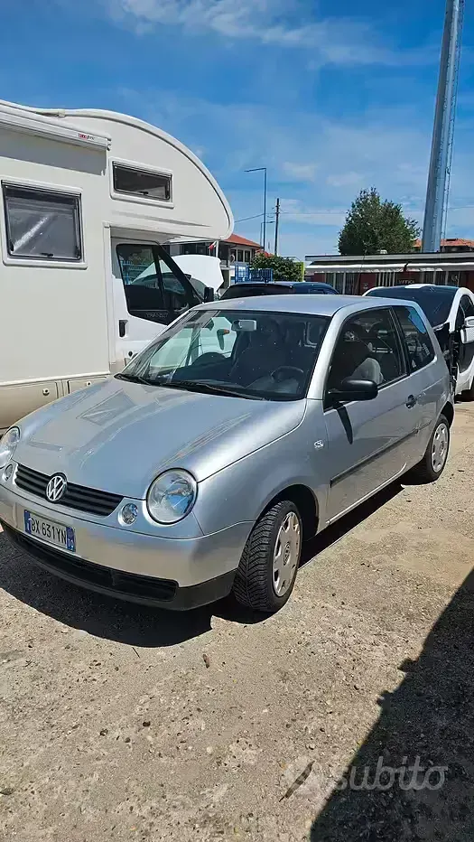 Usata VW Lupo 50 CV (36 kW) 2001 Grigio Utilitaria