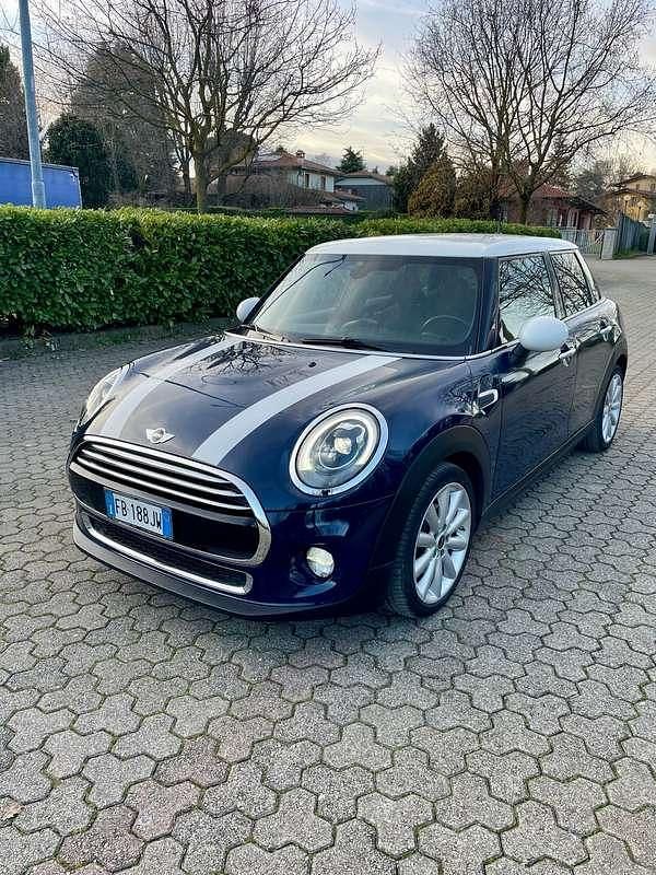 Usata Mini Cooper D Chili 116 CV (85 kW) 2016 Utilitaria