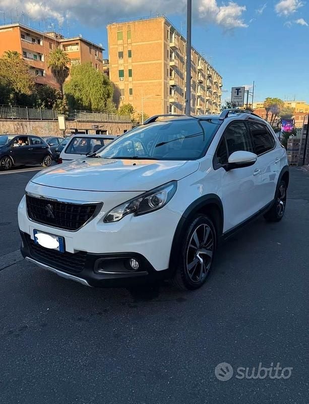 Usata Peugeot 2008 120 CV (88 kW) 2016 Bianco SUV