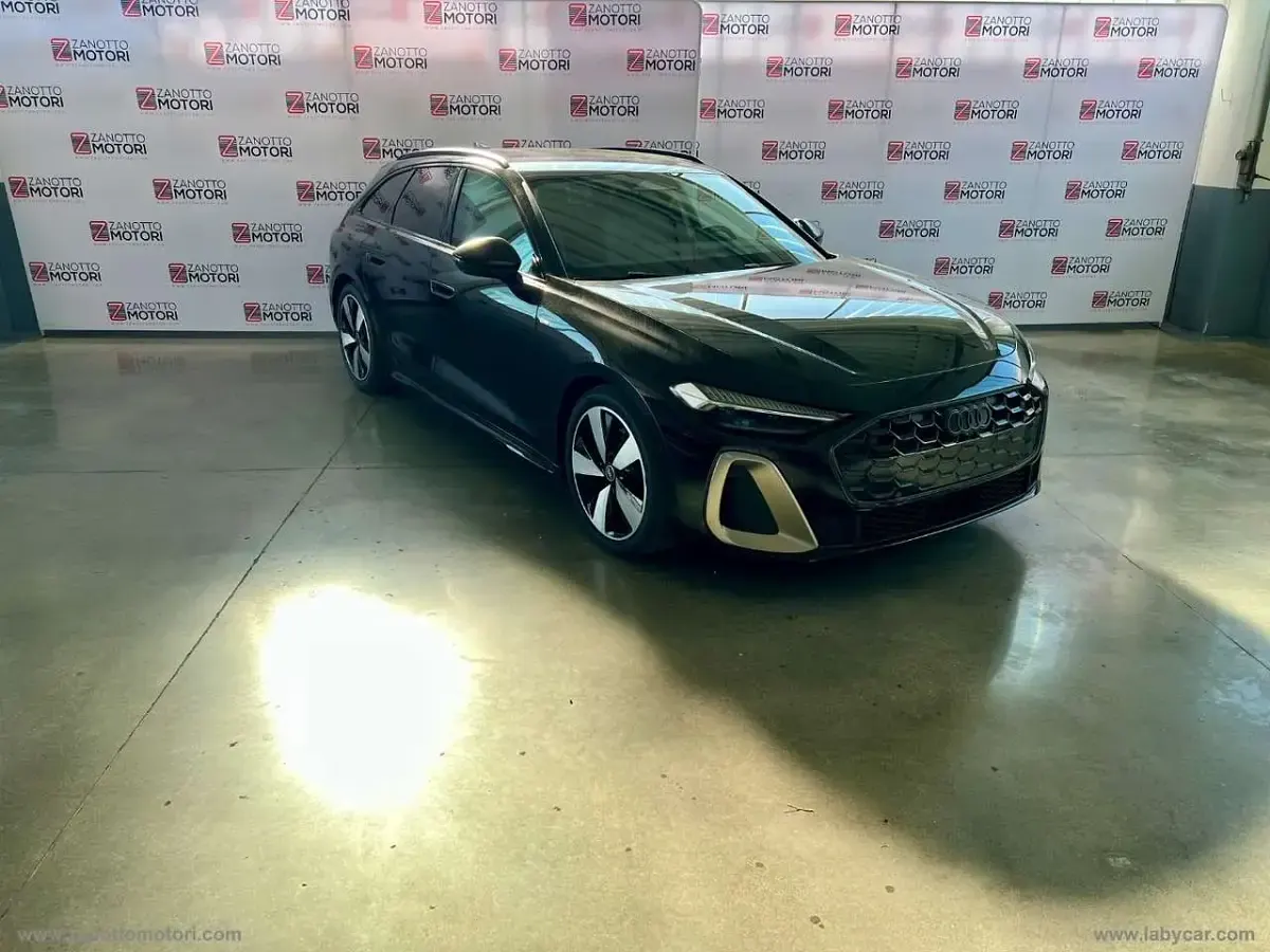 Usata Audi A5 S-Line 204 CV (150 kW) 2025 Nero Station wagon