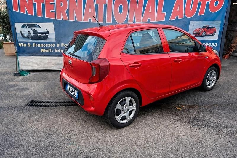 Usata Kia Picanto 66 CV (48 kW) 2018 Rosso Utilitaria
