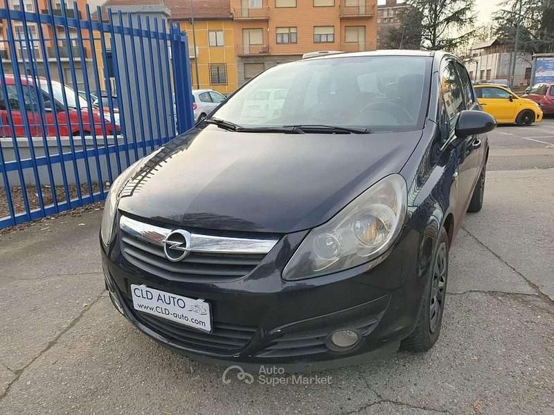 Usata Opel Corsa Club 75 CV (55 kW) 2011 Nero Berlina
