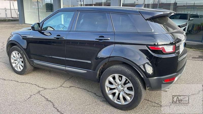 Usata Land Rover Range Rover evoque SE Dynamic 150 CV (110 kW) 2019 Nero SUV