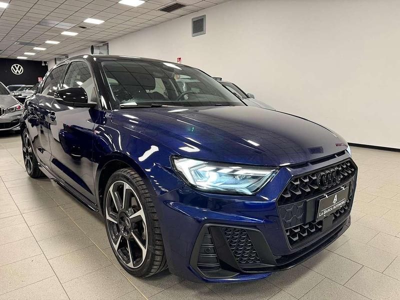 Usata Audi A1 S-Line 116 CV (85 kW) 2025 Blu/azzurro SUV