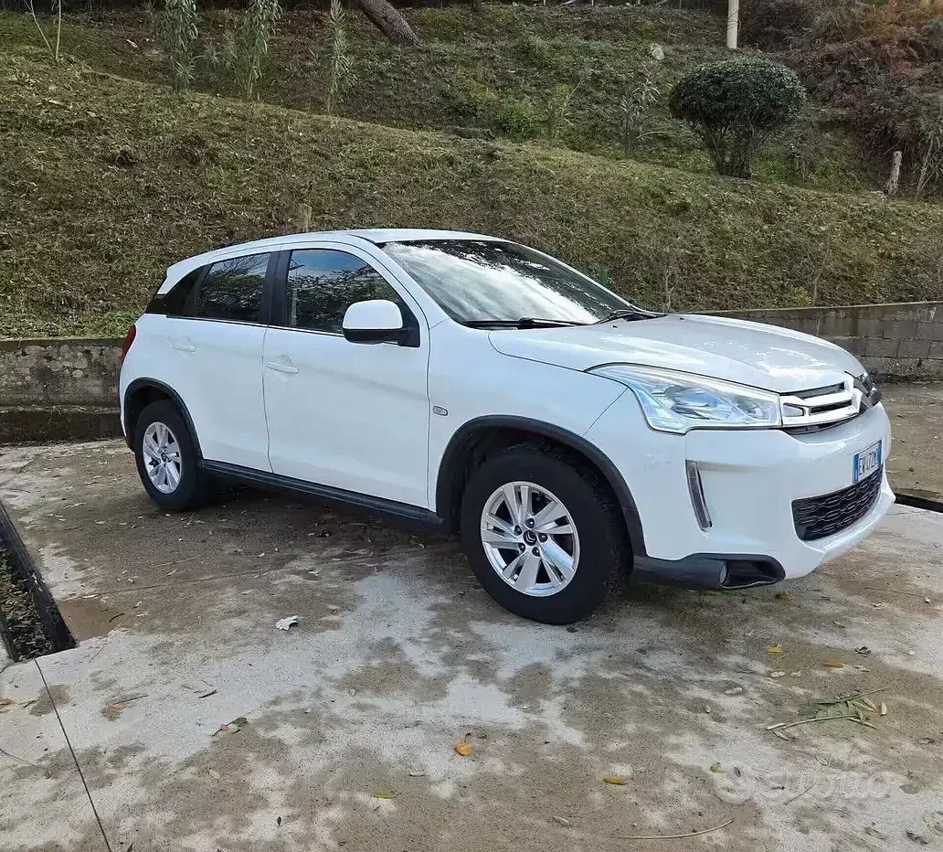 Usata Citroën C4 Aircross 114 CV (83 kW) 2014 Bianco SUV