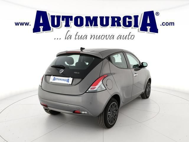 Usata Lancia Ypsilon S 69 CV (50 kW) 2022 Grigio metallizzato Utilitaria
