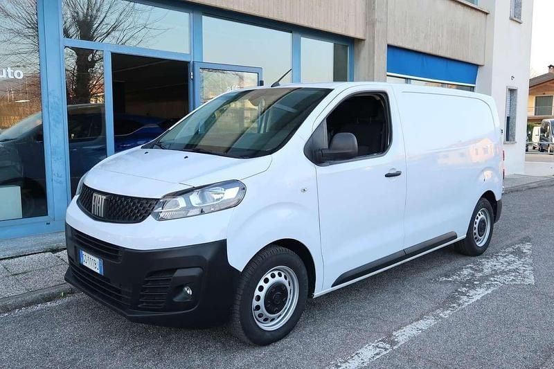 Usata Fiat Scudo Business 102 CV (75 kW) 2023 Furgone