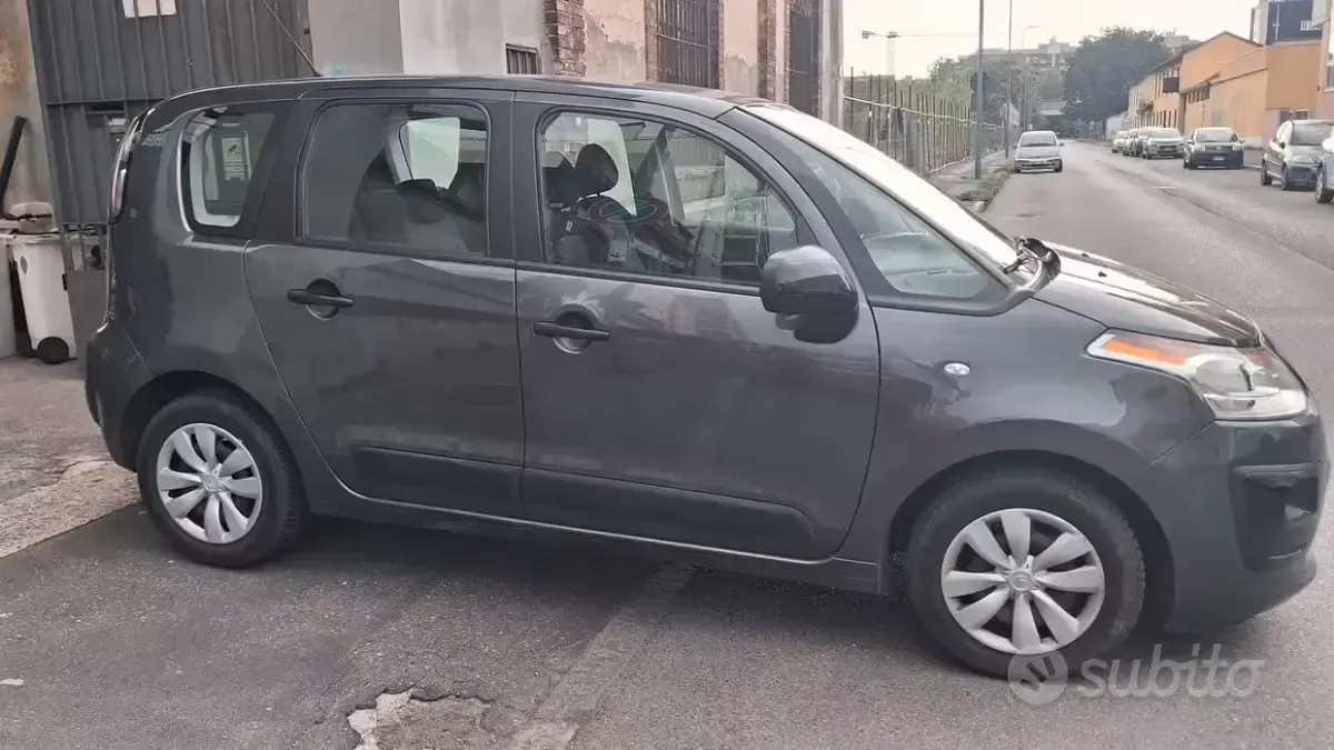 Usata Citroën C3 99 CV (72 kW) 2016 Grigio Monovolume