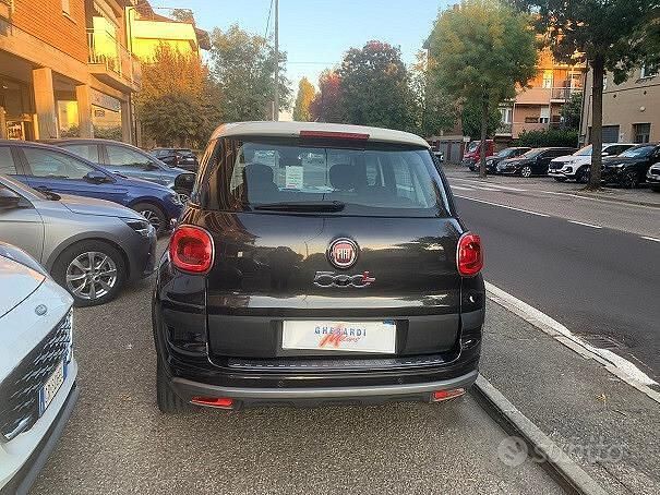 Usata Fiat 500L Cross 95 CV (69 kW) 2021 Grigio Monovolume