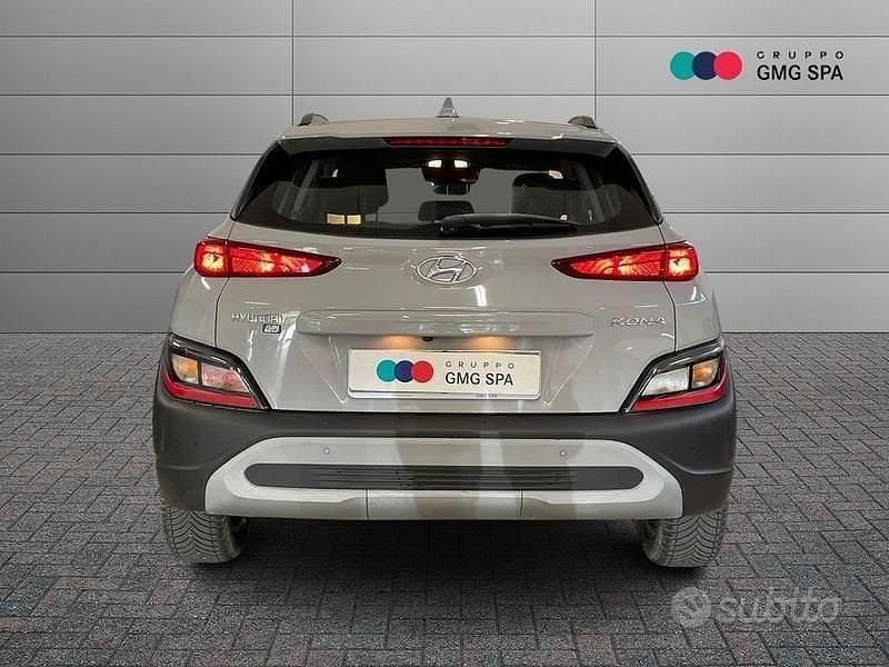 Usata Hyundai Kona 120 CV (88 kW) 2022 Grigio SUV