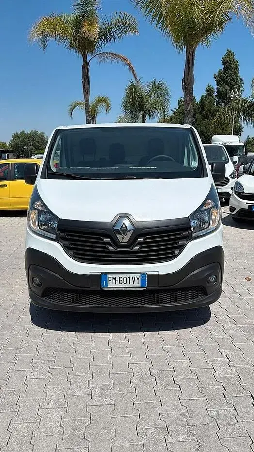 Usata Renault Trafic 121 CV (88 kW) 2018 Bianco Monovolume
