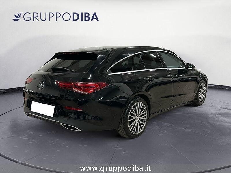 Usata Mercedes CLA180 Shooting Brake 116 CV (85 kW) 2023 Nero Station wagon