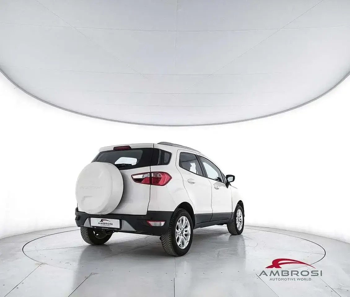 Usata Ford Ecosport Titanium 90 CV (66 kW) 2015 Bianco SUV