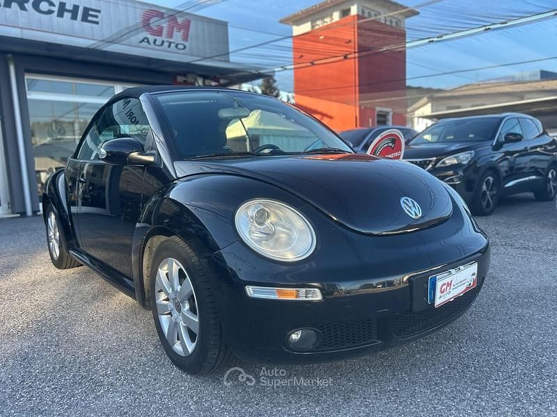 Usata VW Beetle 105 CV (77 kW) 2007 Other Cabrio