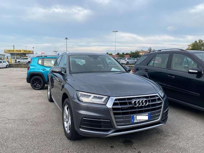 Usata Audi Q5 204 CV (150 kW) 2020 Grigio scuro SUV