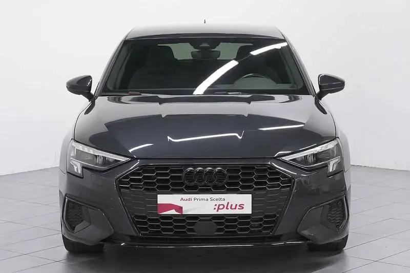 Usata Audi A3 Sportback Advanced 204 CV (150 kW) 2022 Grigio Utilitaria