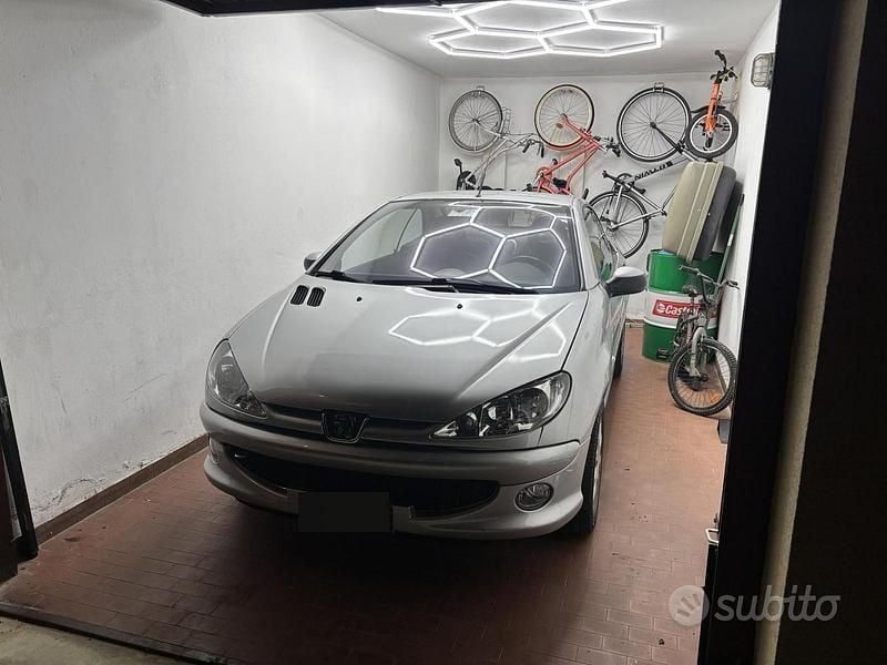 Usata Peugeot 206 CC 2005 Grigio Cabrio