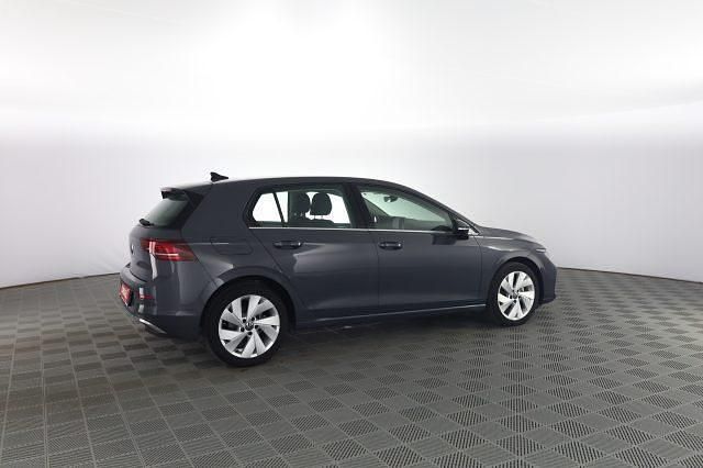 Usata VW Golf VIII Style 150 CV (110 kW) 2025 Grigio Berlina