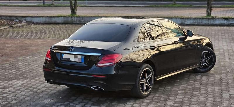 Usata Mercedes E300 Premium Plus 194 CV (142 kW) 2020 Berlina