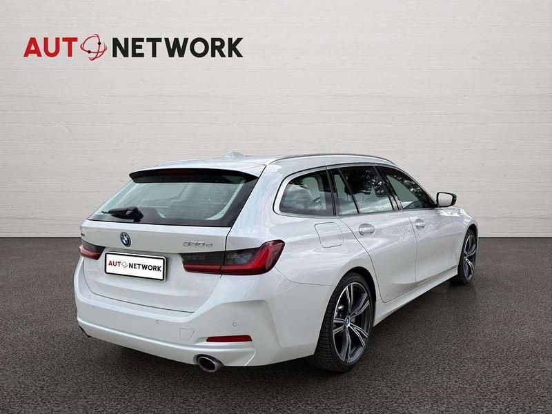 Usata BMW 330e 184 CV (135 kW) 2023 Bianco Station wagon