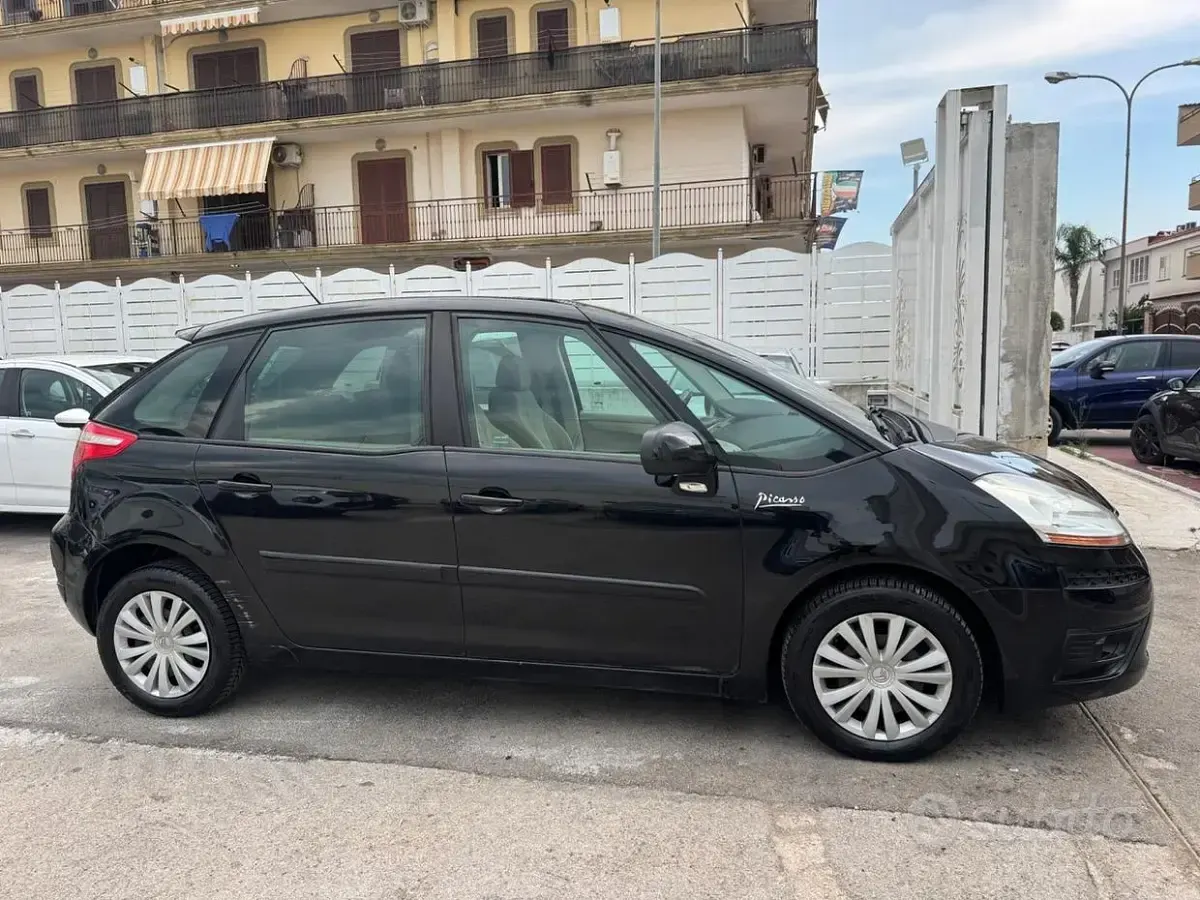 Usata Citroën C4 Picasso 109 CV (80 kW) 2009 Nero Monovolume