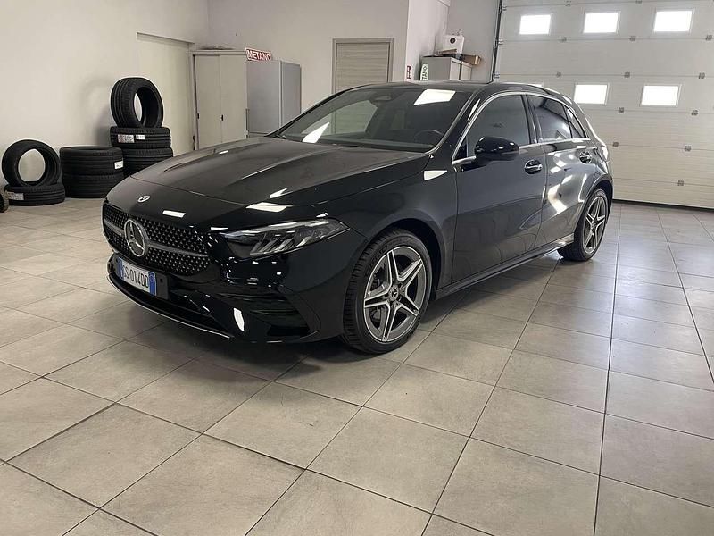 Usata Mercedes A250 AMG Line Premium 163 CV (119 kW) 2023 Nero Berlina