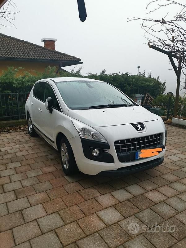Usata Peugeot 3008 Business-Line 150 CV (110 kW) 2013 Bianco SUV