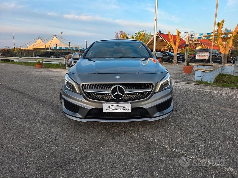 Usata Mercedes CLA200 Premium 136 CV (100 kW) 2015 Grigio Station wagon
