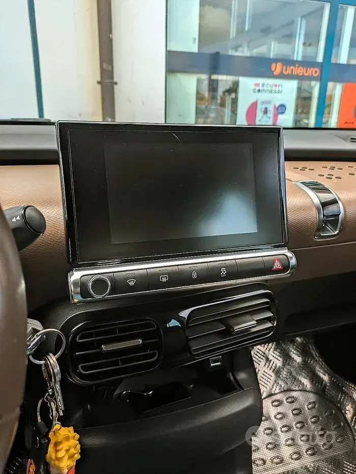 Usata Citroën C4 Cactus 75 CV (55 kW) 2015 Bianco Utilitaria
