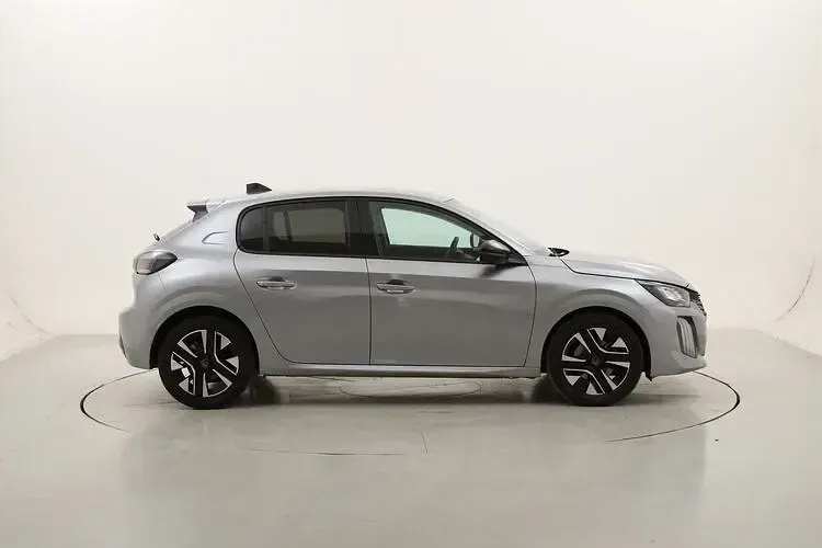 Usata Peugeot 208 Allure 101 CV (74 kW) 2025 Utilitaria