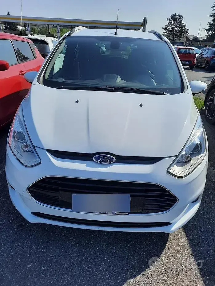 Begagnad Ford B-MAX 95 HK (69 kW) 2016 Vit Minibuss
