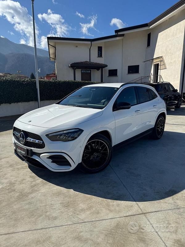 Usata Mercedes GLA200 AMG line 150 CV (110 kW) 2024 Bianco SUV