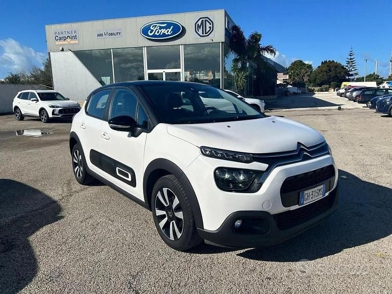 Usata Citroën C3 Shine 110 CV (80 kW) 2021 Bianco Berlina