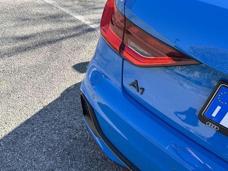 Usata Audi A1 Sportback S-Line 110 CV (80 kW) 2021 Blu/azzurro Utilitaria