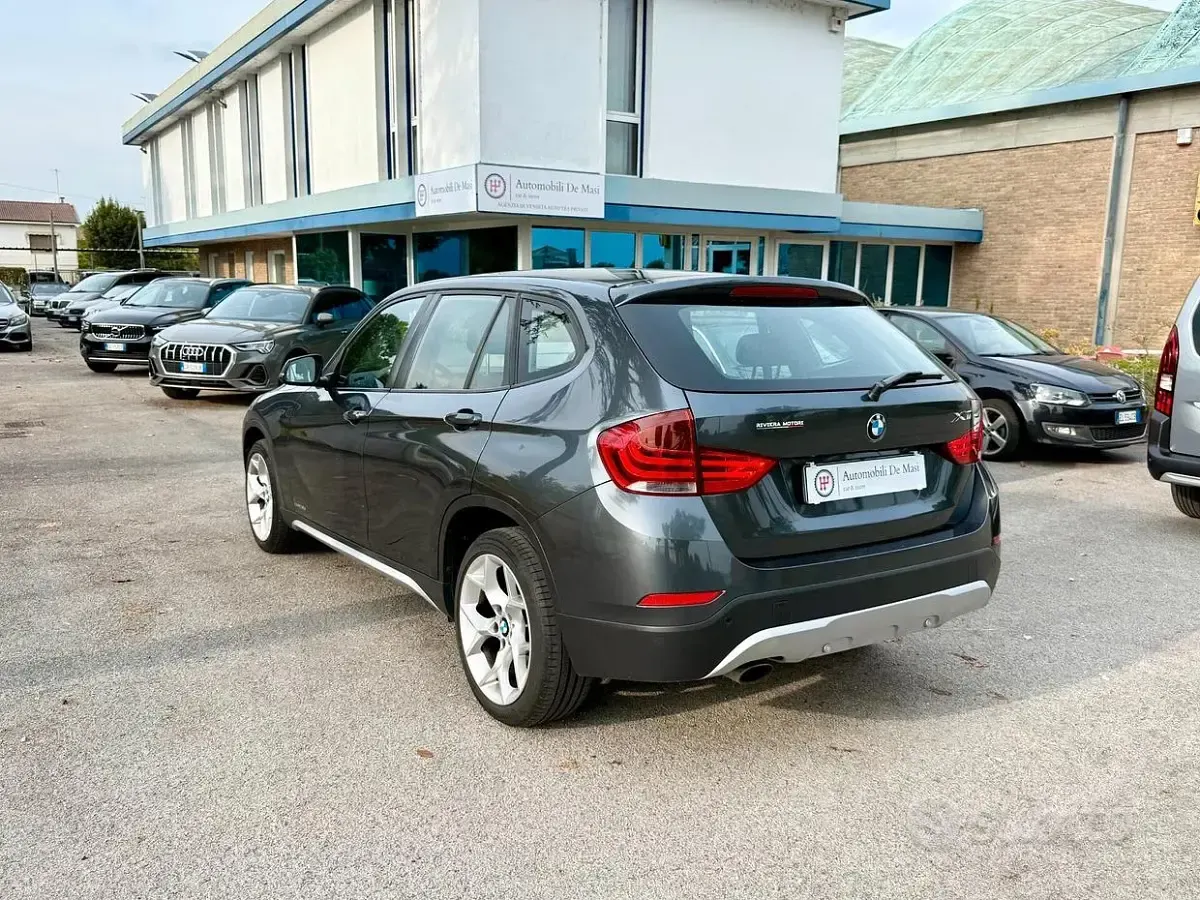 Usata BMW X1 143 CV (105 kW) 2013 Grigio SUV
