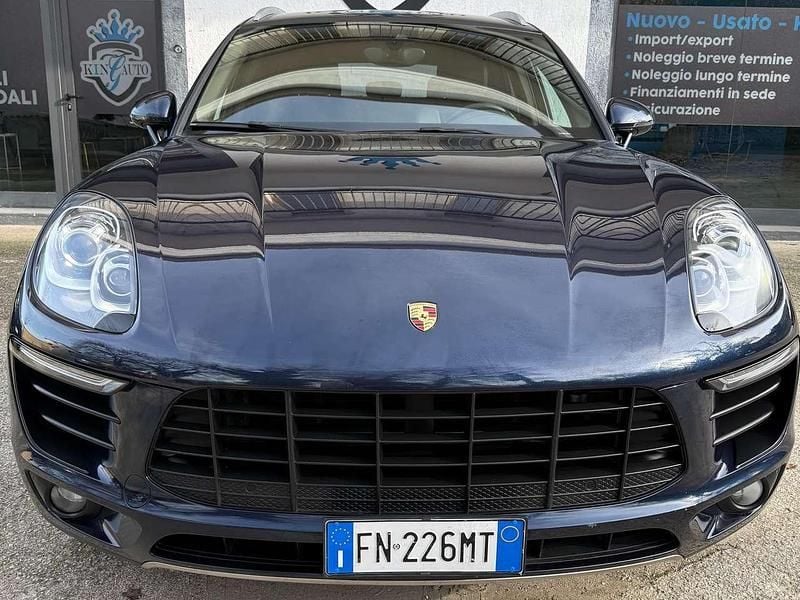 Usata Porsche Macan 252 CV (185 kW) 2018 Blu/azzurro SUV
