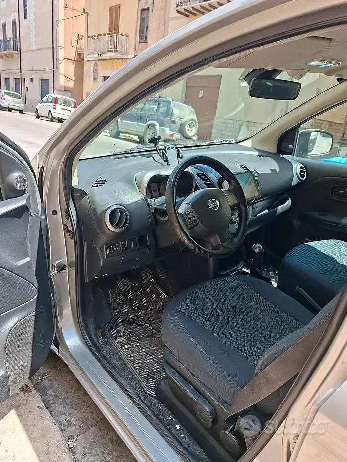 Usata Nissan Note 86 CV (63 kW) 2008 Grigio Utilitaria